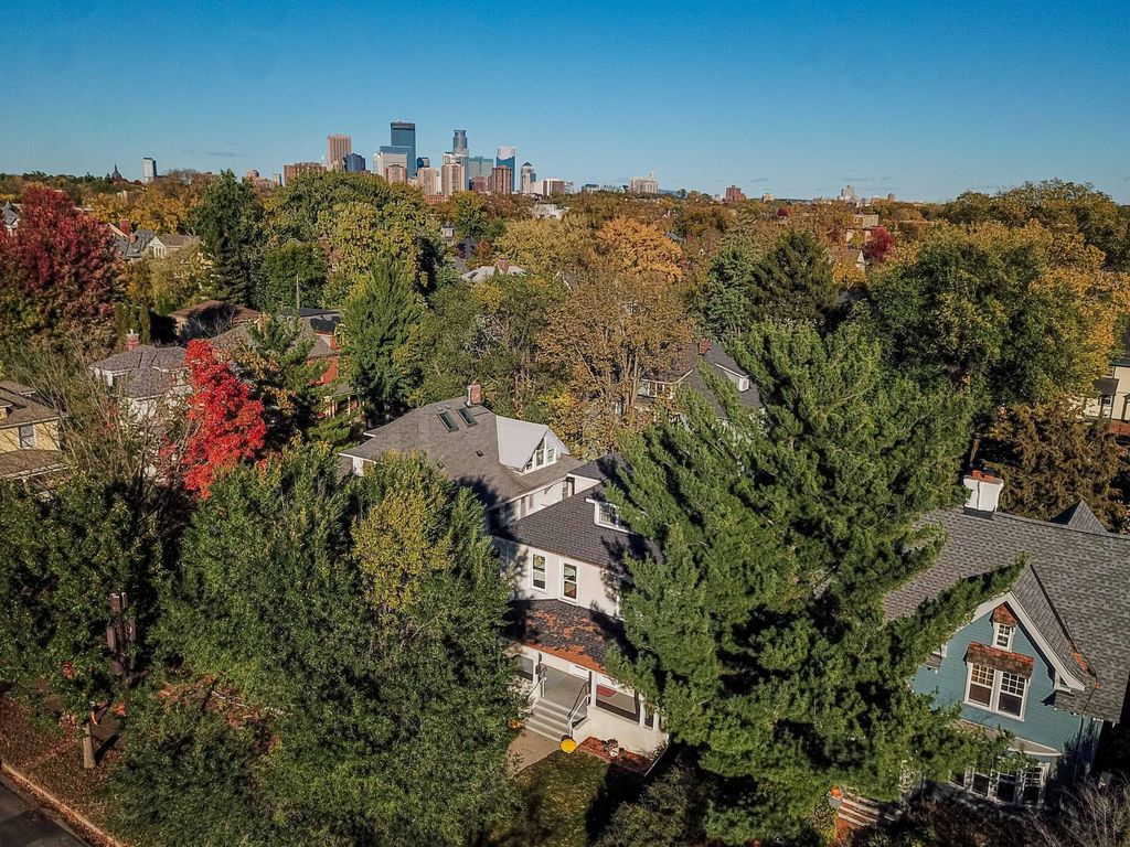 2503 Irving Avenue S, Minneapolis, MN 55405 — photo 2