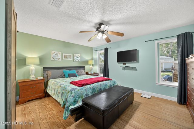 13210 JOEANDY Road N, Jacksonville, FL 32225