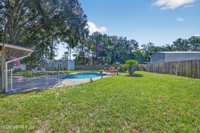 13210 JOEANDY Road N, Jacksonville, FL 32225