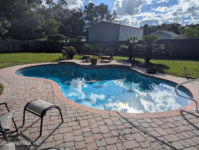 13210 JOEANDY Road N, Jacksonville, FL 32225