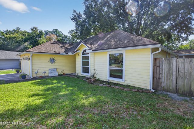 13210 JOEANDY Road N, Jacksonville, FL 32225