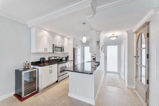 105 NE 19th Avenue 164, Deerfield Beach, FL 33441