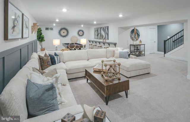 10095 SHENANDOAH LN, White Plains, MD 20695