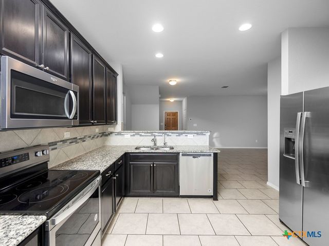 423 Dappled Willow, New Braunfels, TX 78130
