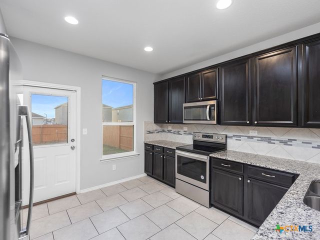 423 Dappled Willow, New Braunfels, TX 78130