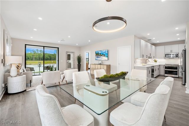 10906 Preachers Cove LN, Fort Myers, FL 33913