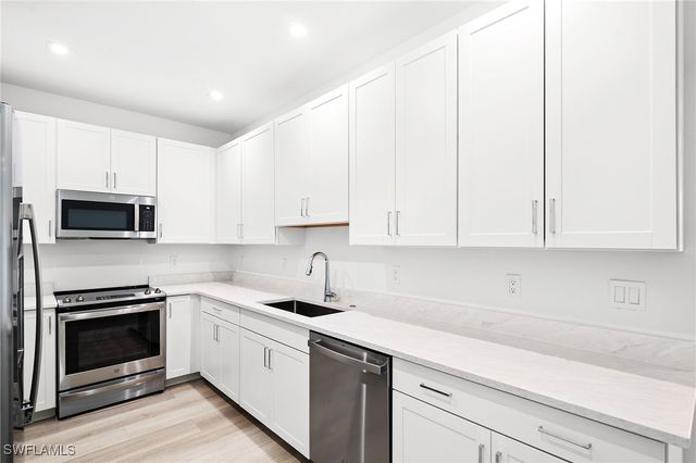 10906 Preachers Cove LN, Fort Myers, FL 33913