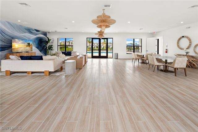 10906 Preachers Cove LN, Fort Myers, FL 33913