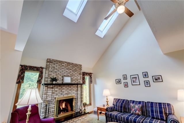 144 Wood Run, Greece, NY 14612
