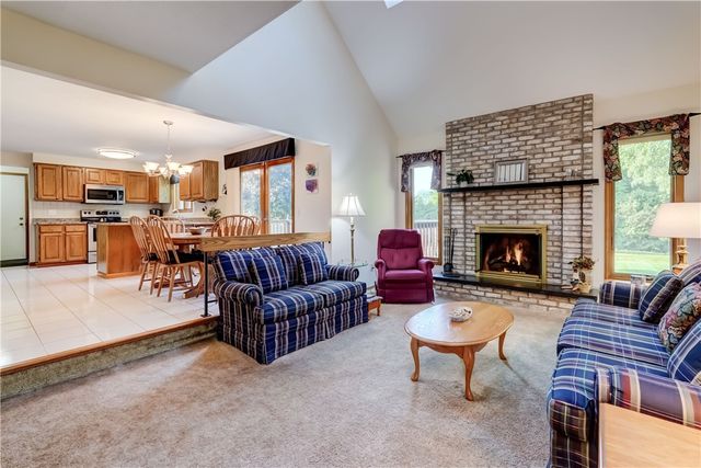 144 Wood Run, Greece, NY 14612