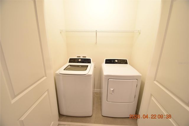 8651 FALLING BLUE PLACE 8651, Riverview, FL 33578