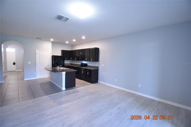 8651 FALLING BLUE PLACE 8651, Riverview, FL 33578