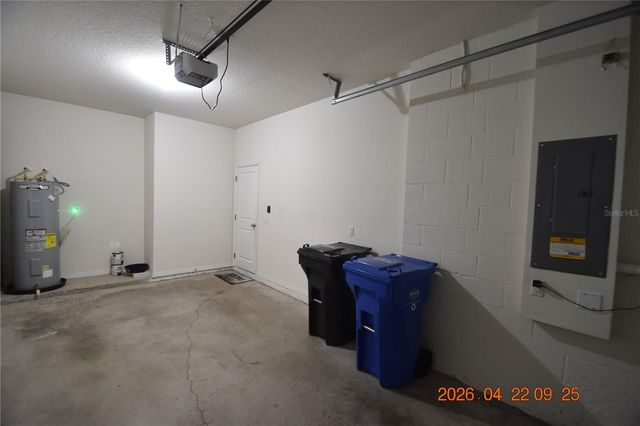 8651 FALLING BLUE PLACE 8651, Riverview, FL 33578