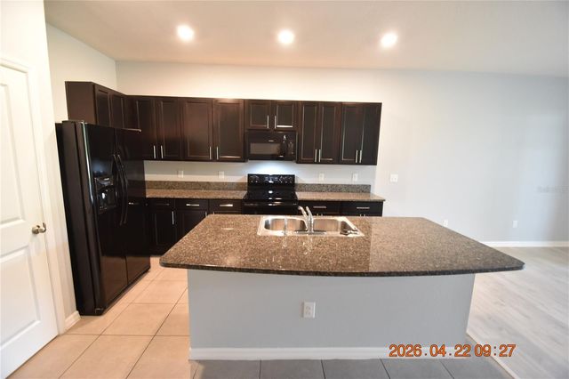 8651 FALLING BLUE PLACE 8651, Riverview, FL 33578