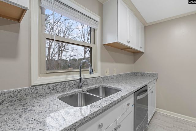 3301 overcreek, Columbia, SC 29206