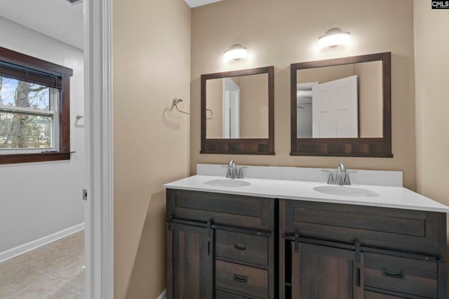 3301 overcreek, Columbia, SC 29206