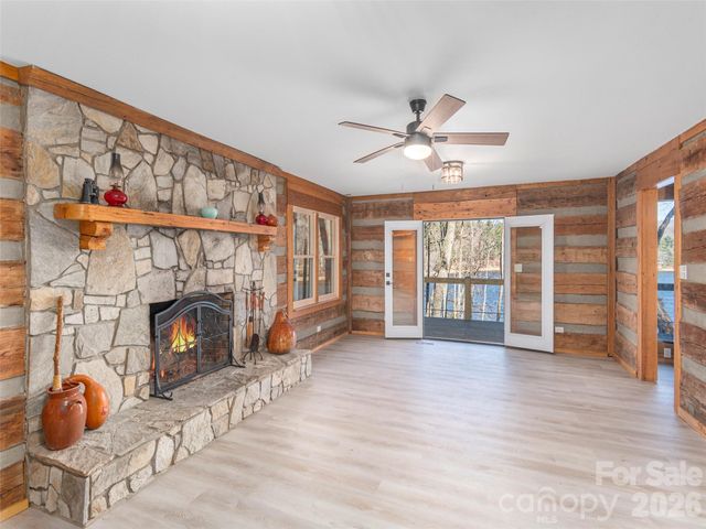 1679 Woods Mountain Trail, Cullowhee, NC 28723
