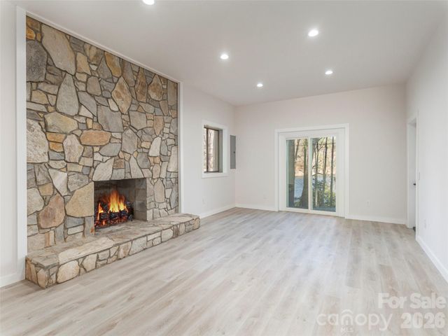 1679 Woods Mountain Trail, Cullowhee, NC 28723