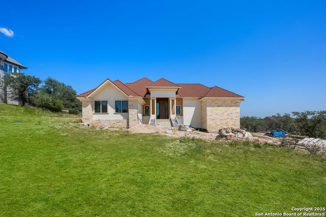 5782 Copper Vly, New Braunfels, TX 78132