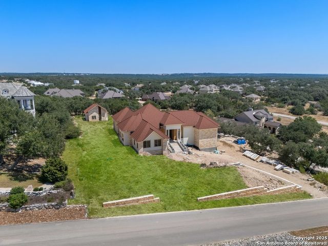 5782 Copper Vly, New Braunfels, TX 78132