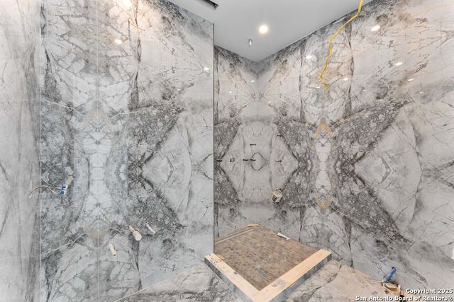 5782 Copper Vly, New Braunfels, TX 78132