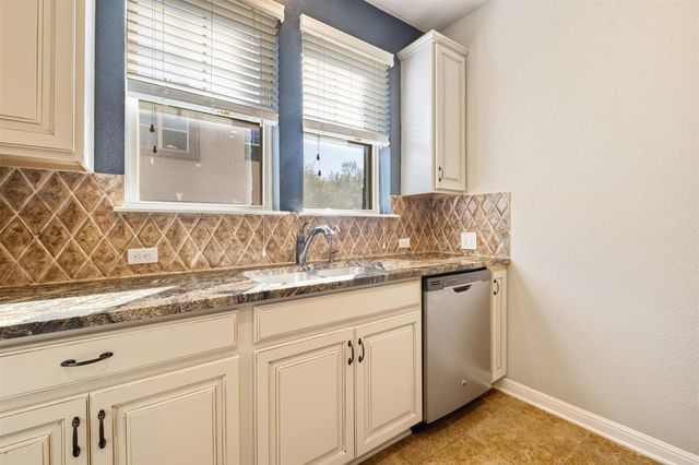 7220 Wyoming Springs DR 1302, Round Rock, TX 78681