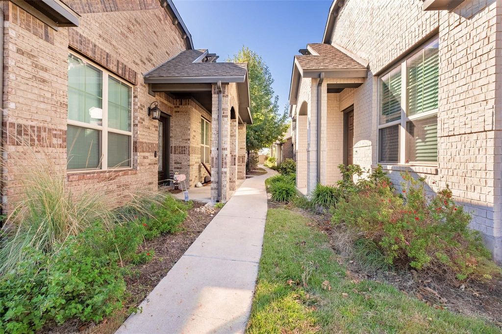 7220 Wyoming Springs DR 1302, Round Rock, TX 78681