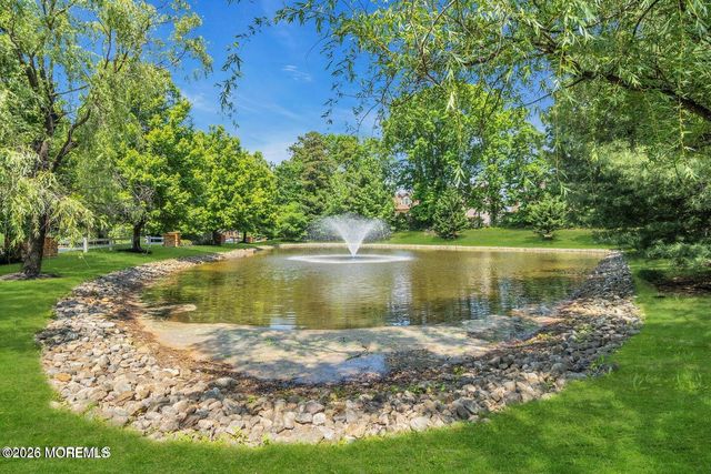 624 Sophee Lane 6, Lakewood, NJ 08701