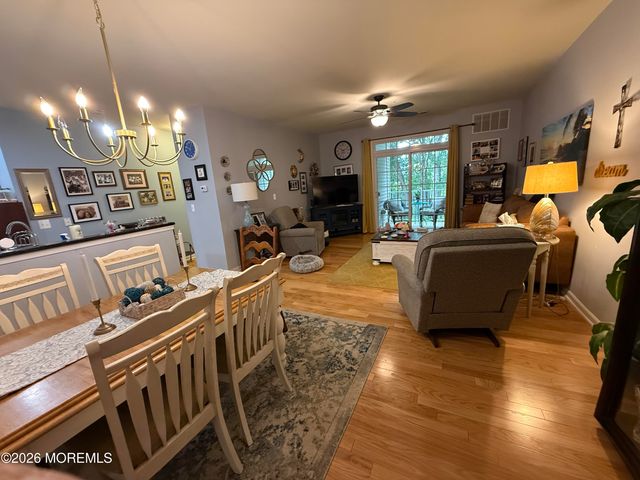 624 Sophee Lane 6, Lakewood, NJ 08701