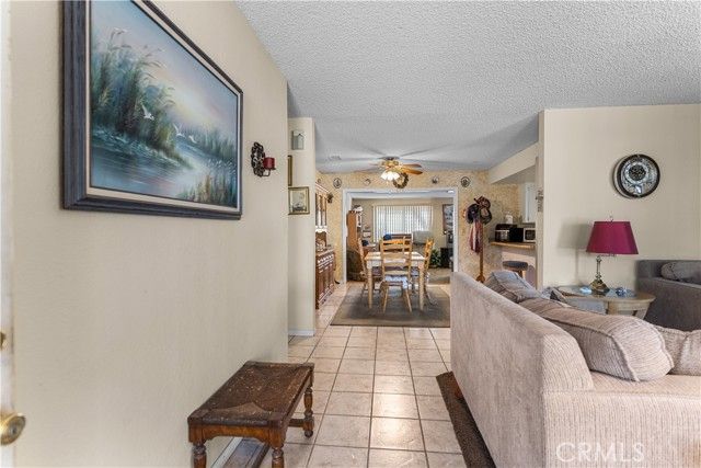 17837 Fresno Street, Hesperia, CA 92345