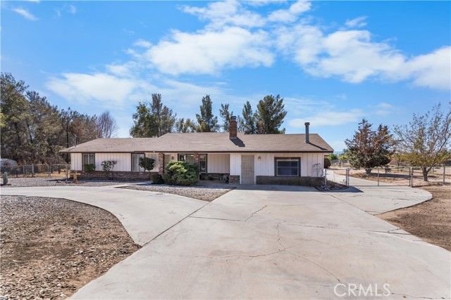 17837 Fresno Street, Hesperia, CA 92345