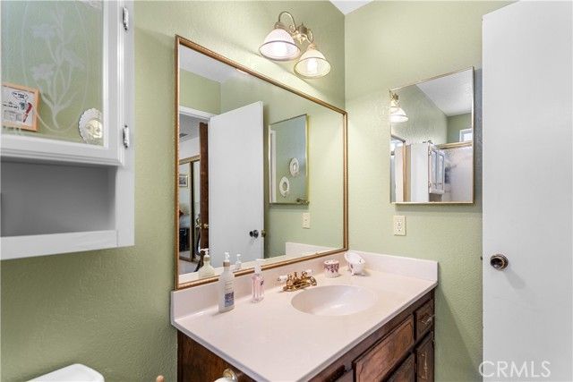 17837 Fresno Street, Hesperia, CA 92345