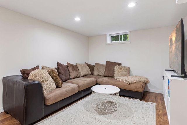 3037 Florida Avenue S, Saint Louis Park, MN 55426