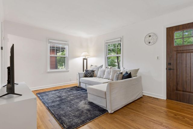 3037 Florida Avenue S, Saint Louis Park, MN 55426