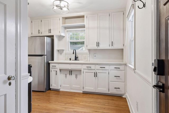 3037 Florida Avenue S, Saint Louis Park, MN 55426