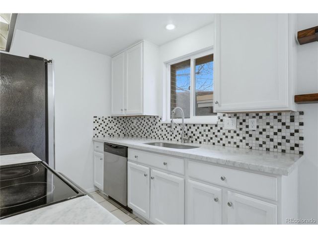 358 Gladiola Ct, Golden, CO 80401