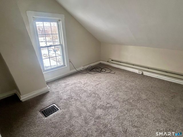 203 School Street, Putnam, CT 06260