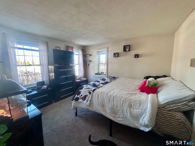 203 School Street, Putnam, CT 06260