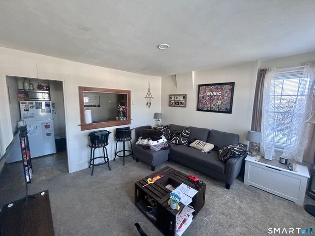 203 School Street, Putnam, CT 06260