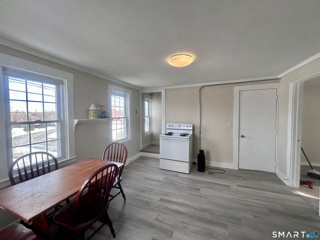 203 School Street, Putnam, CT 06260