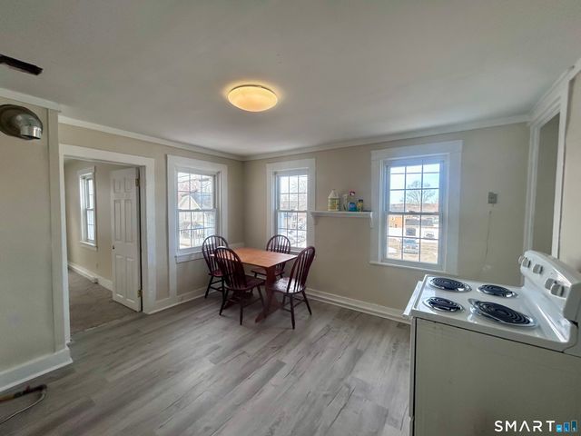 203 School Street, Putnam, CT 06260