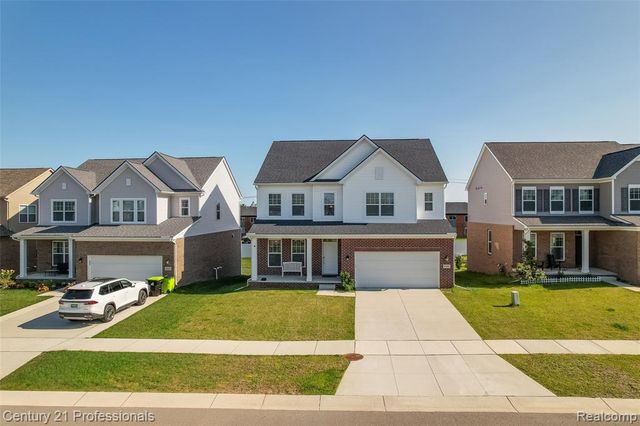 8580 Pioneer Street, Washington, MI 48094