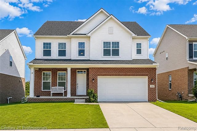 8580 Pioneer Street, Washington, MI 48094