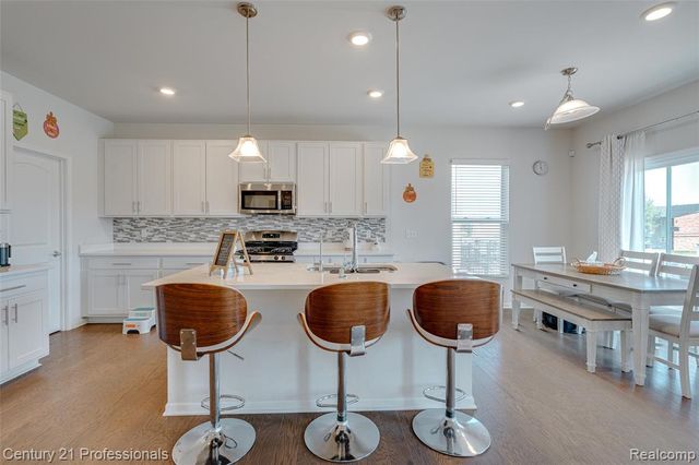 8580 Pioneer Street, Washington, MI 48094