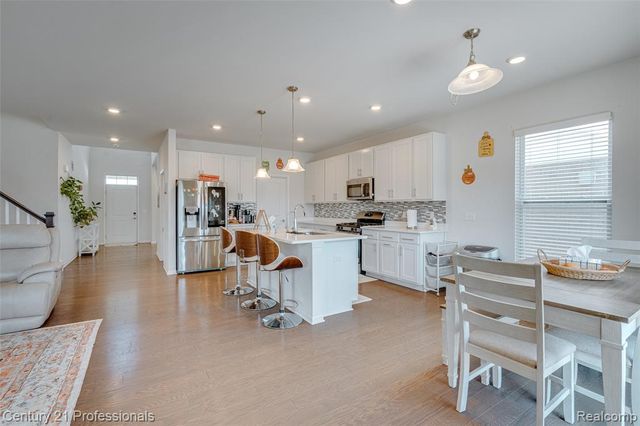 8580 Pioneer Street, Washington, MI 48094