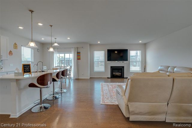 8580 Pioneer Street, Washington, MI 48094