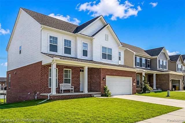8580 Pioneer Street, Washington, MI 48094