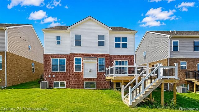 8580 Pioneer Street, Washington, MI 48094