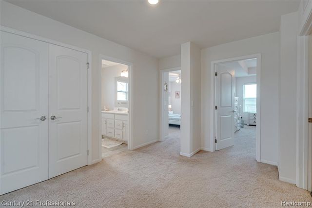 8580 Pioneer Street, Washington, MI 48094