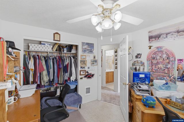 609 Pine St, Dallas, OR 97338